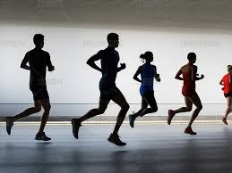 梅西：我从来都不在意进球助攻数据；希望能参加下届世界杯